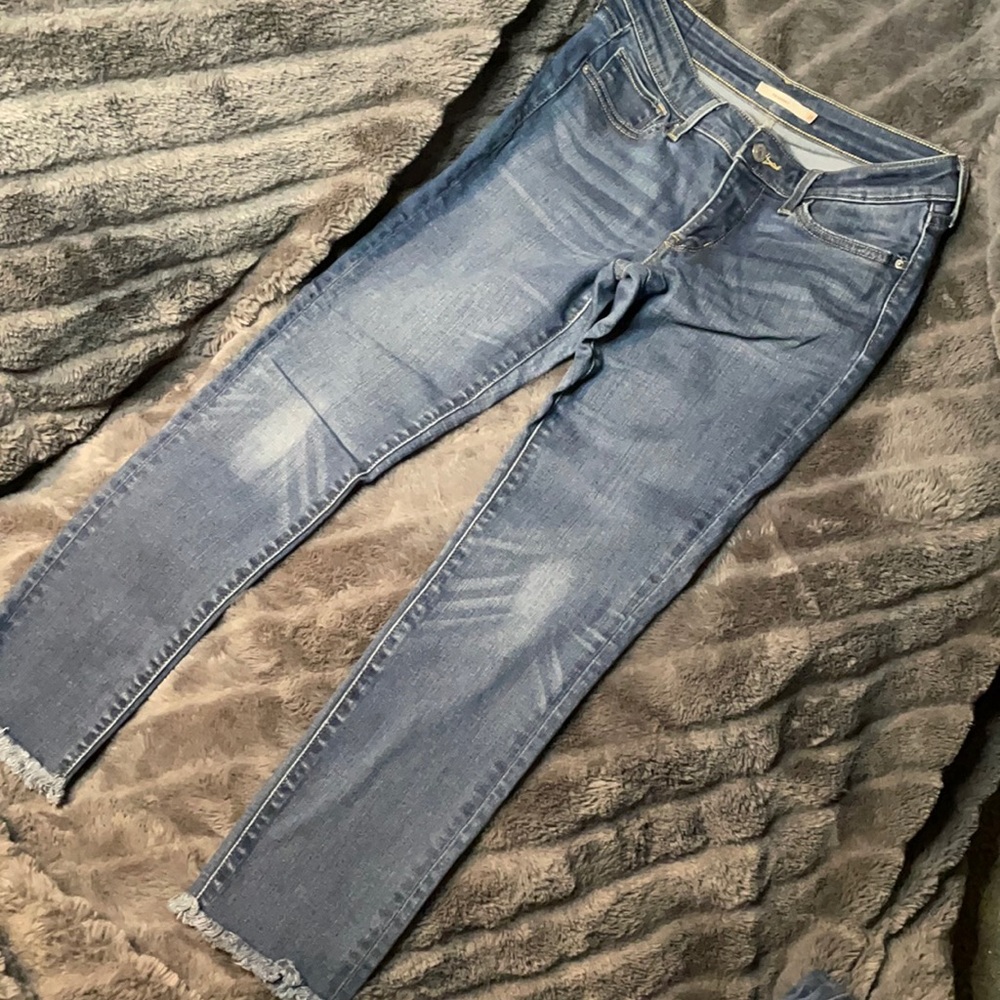Levi 711 skinny jeans